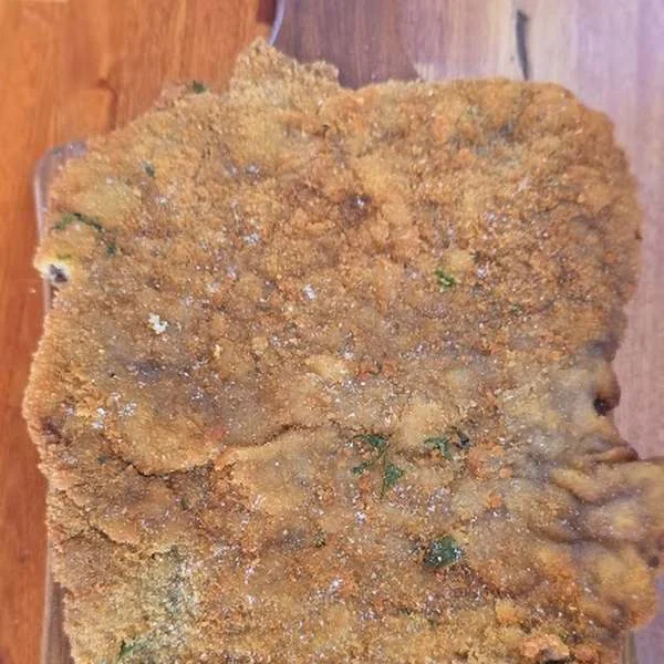 Milanesa clásica gigante